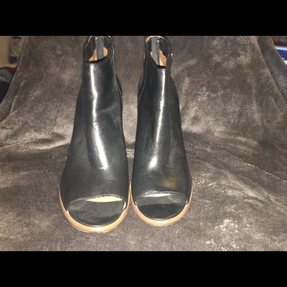 Coach Labelle Bootie - Picture 4 of 5